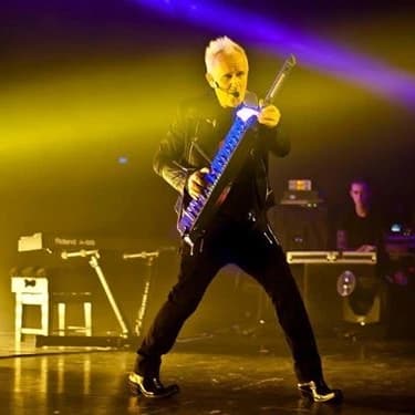 Howard Jones