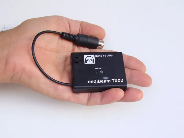 midiBeam v2 wireless transmitter